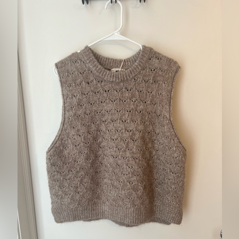 NWT Target Universal Thread Sweater Vest
